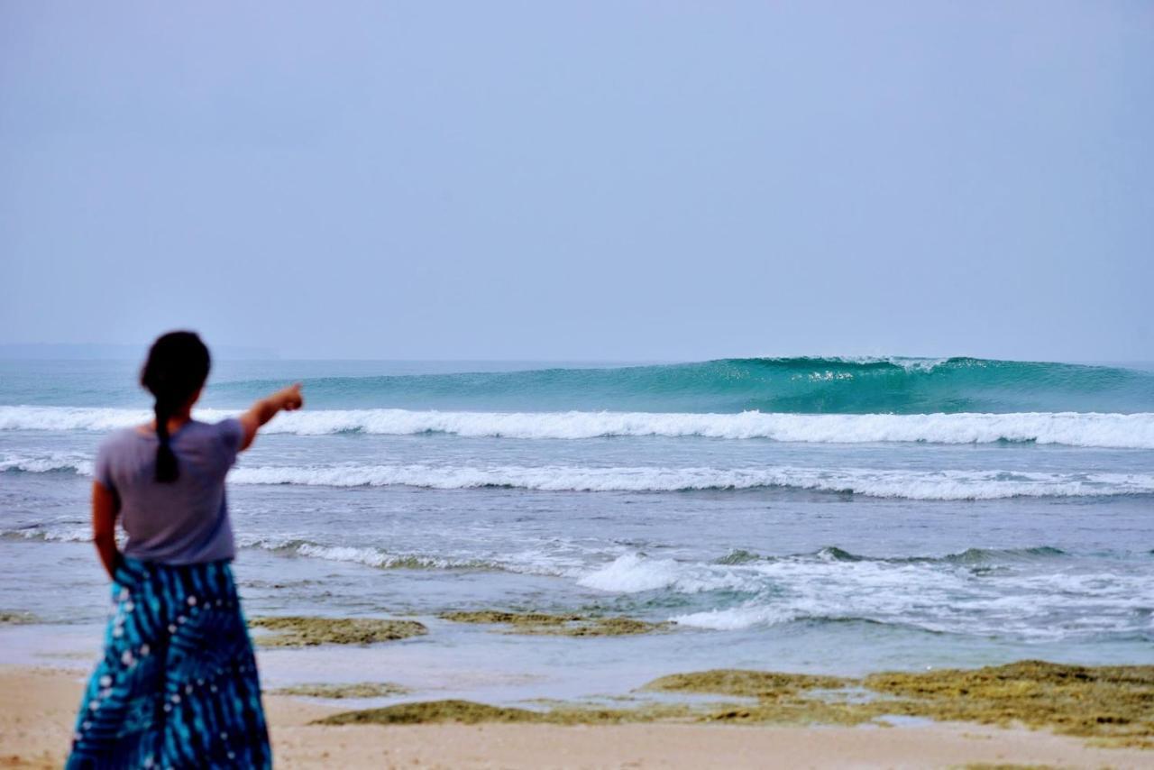 Simeulue Surflodges Lasikin Exterior photo