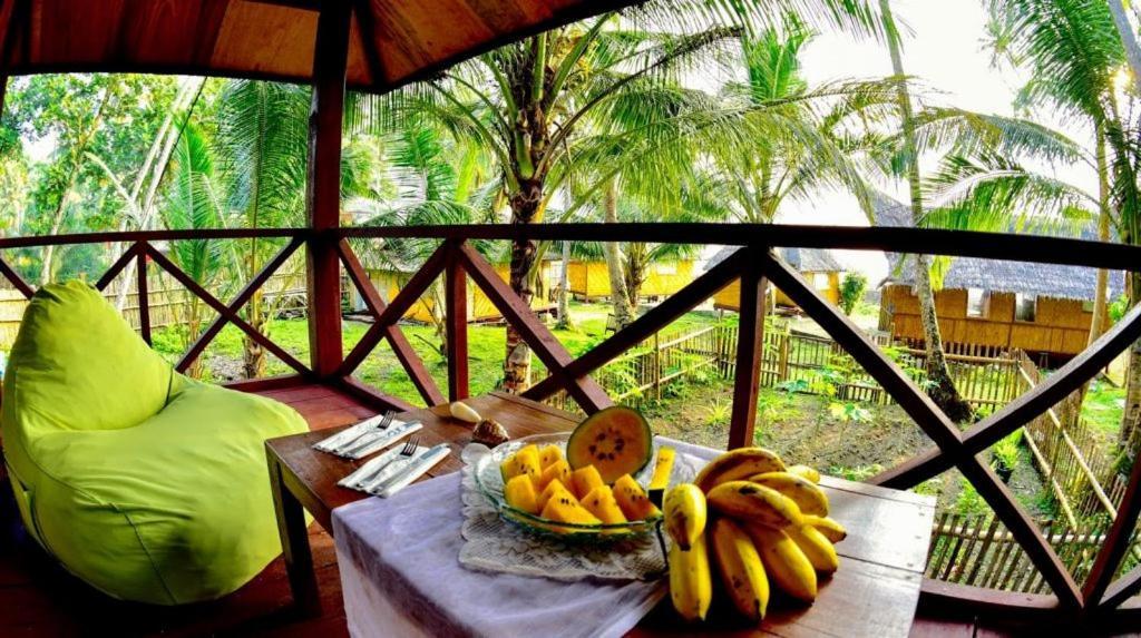 Simeulue Surflodges Lasikin Exterior photo